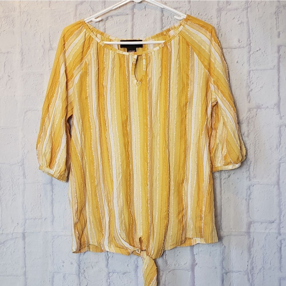 RAIN Knotted Front Striped Top Large